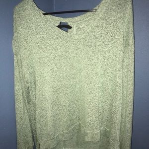 Sea foam V-neck Shirt